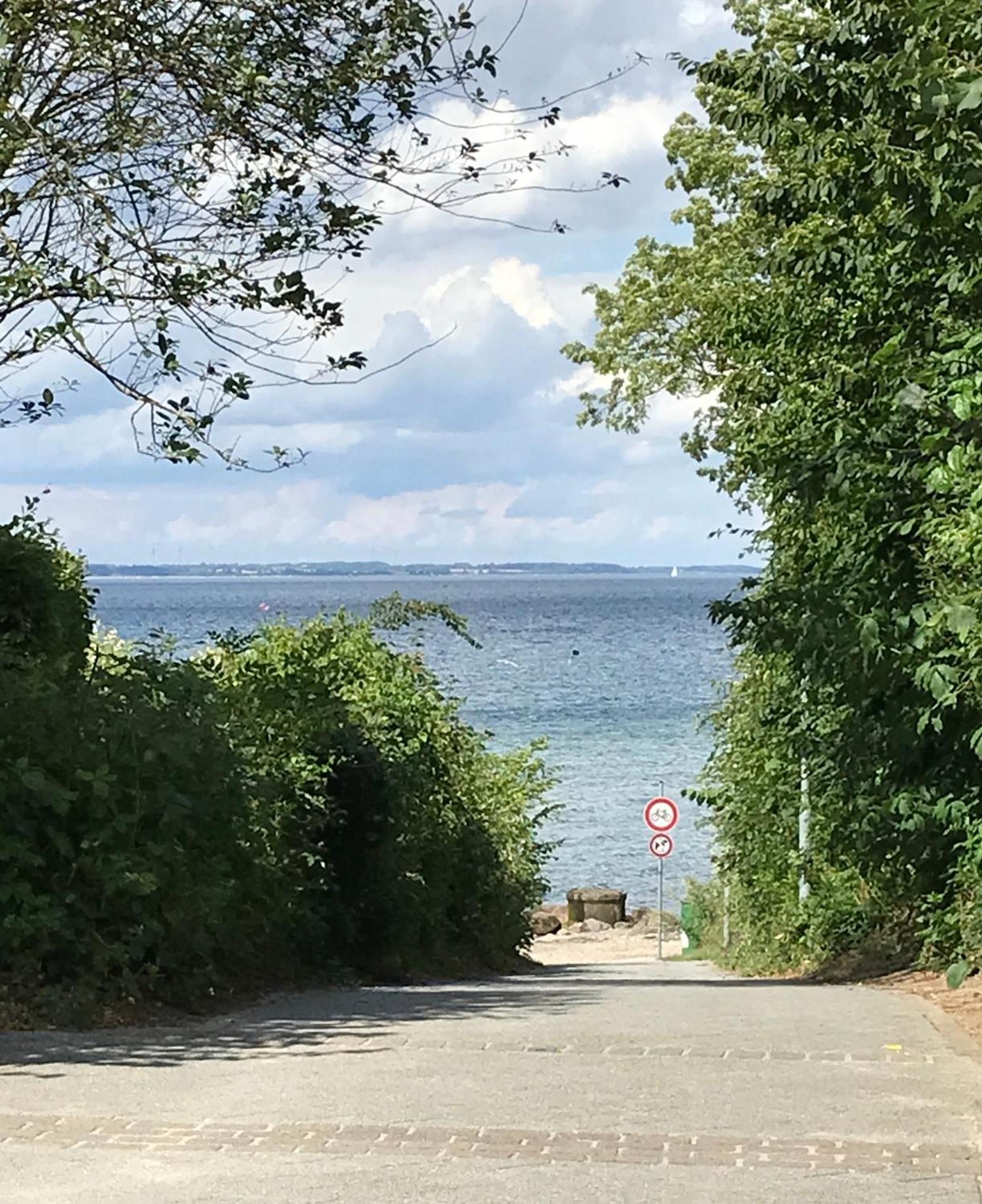 Ost11A Ferienwohnung Strandnah Niendorf  Exteriör bild